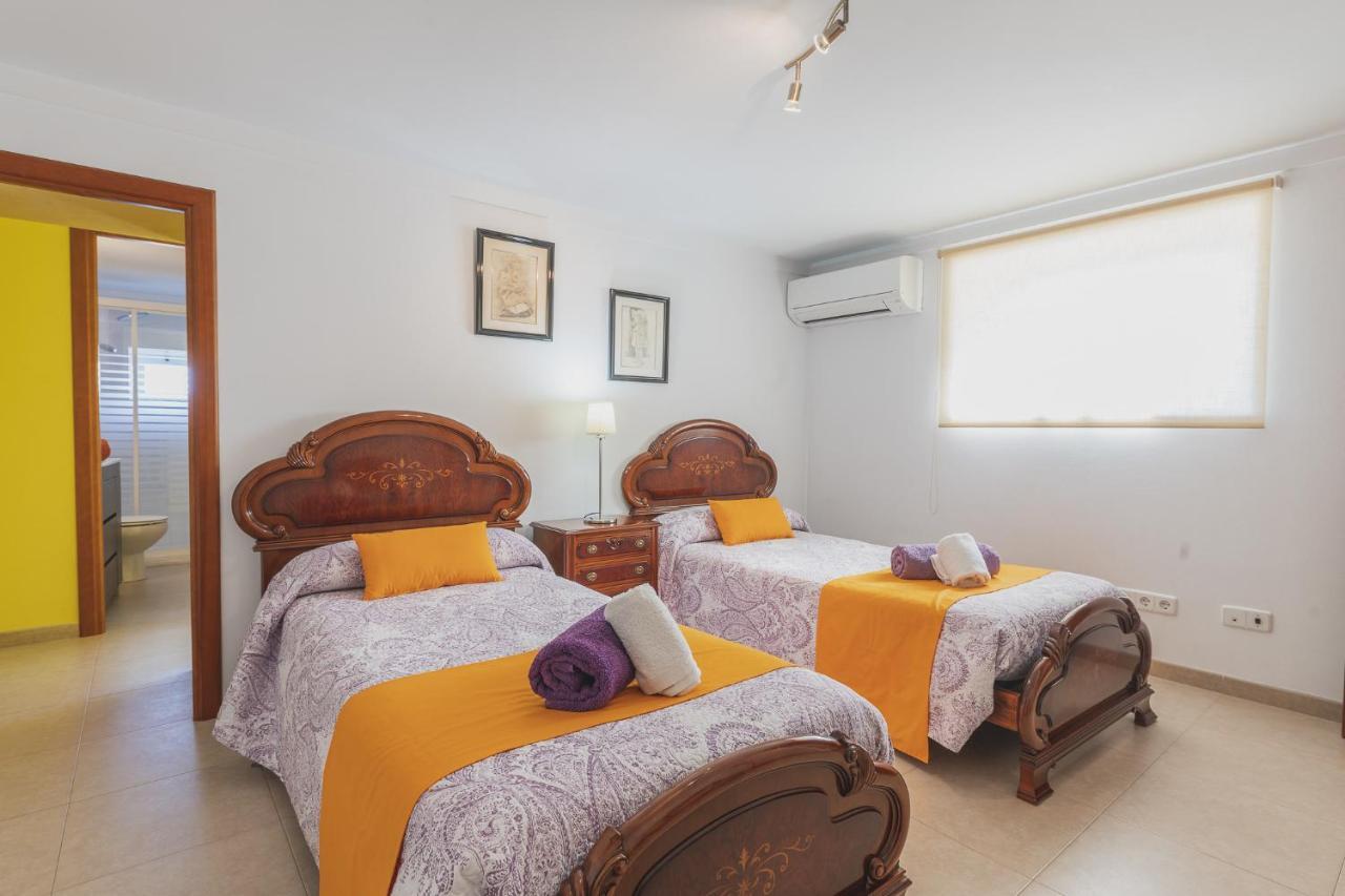 Villa Es Puig Búger Esterno foto